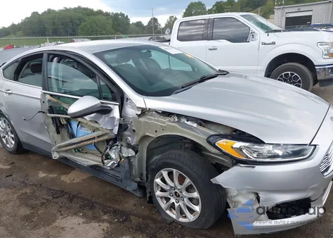 2016 Ford Fusion S from USA, damaged, VIN 3FA6P0G79GR398723